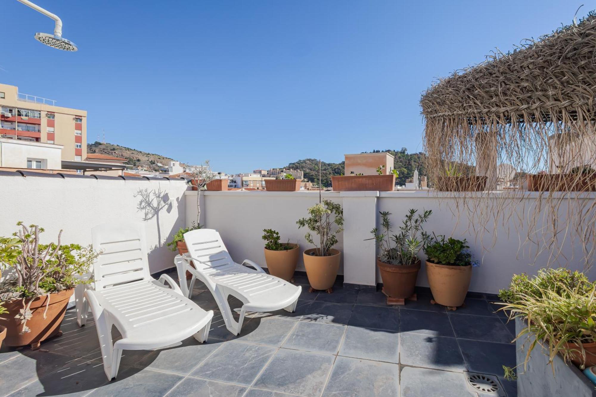 Historic Centre + Rooftop + Parking Malaga Exterior photo